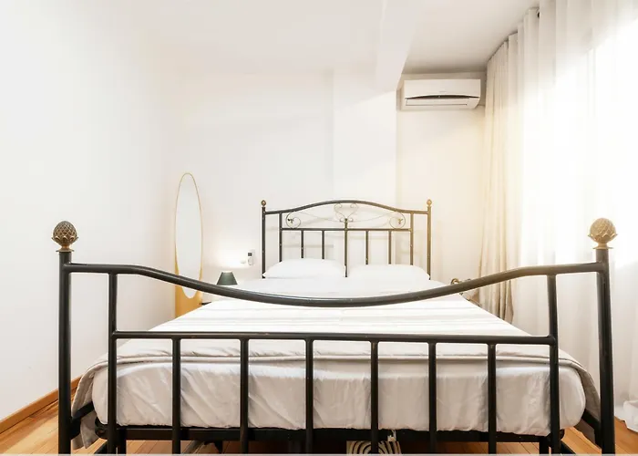 We 2br Blloku * Tirana